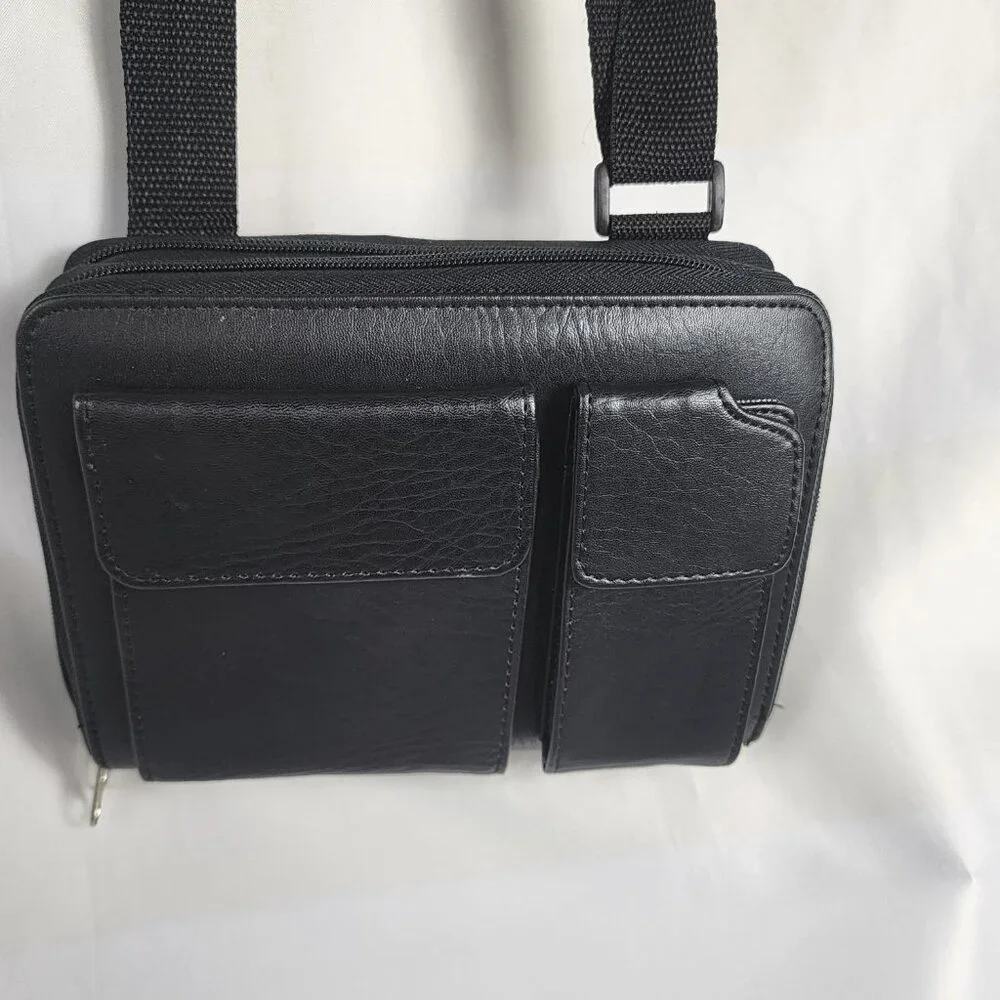 Avalon Black Deluxe Business Organizer with Calculator and Calendar Pages VTG